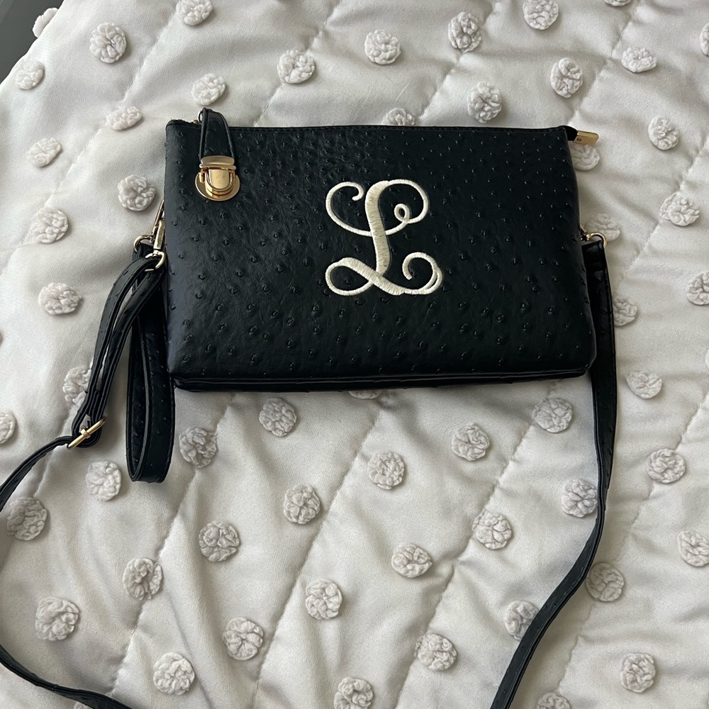 “L” monogram Crossbody purse